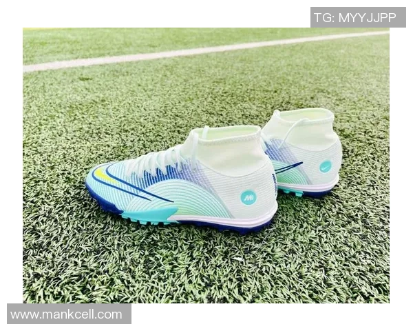 提升球场表现选择适合女性的足球女足球鞋让你尽情展现风采与实力